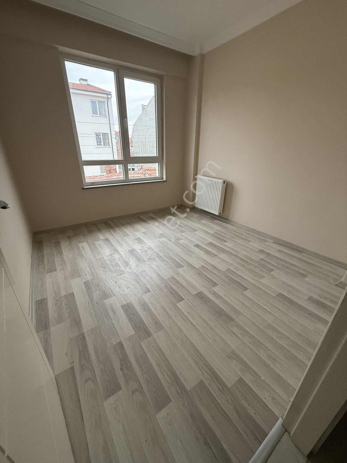 Yeşiltepe Mahallesi Anadolu Üni Yakını Dubleks Kiralık 2+0 Daire - Görsel 35