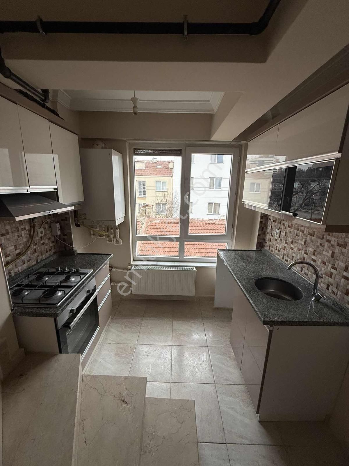 Yeşiltepe Mahallesi Anadolu Üni Yakını Dubleks Kiralık 2+0 Daire - Görsel 25