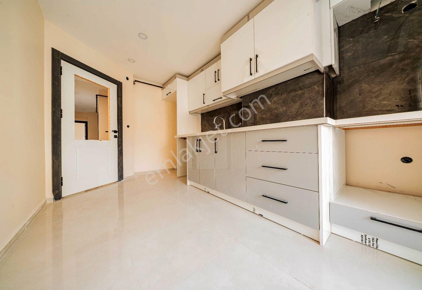 Weal World' Den Cadde Üstü Yeni Binada, 3+1, 4.kat, 115 M2, Lüks Köşe Daire ... - Görsel 8