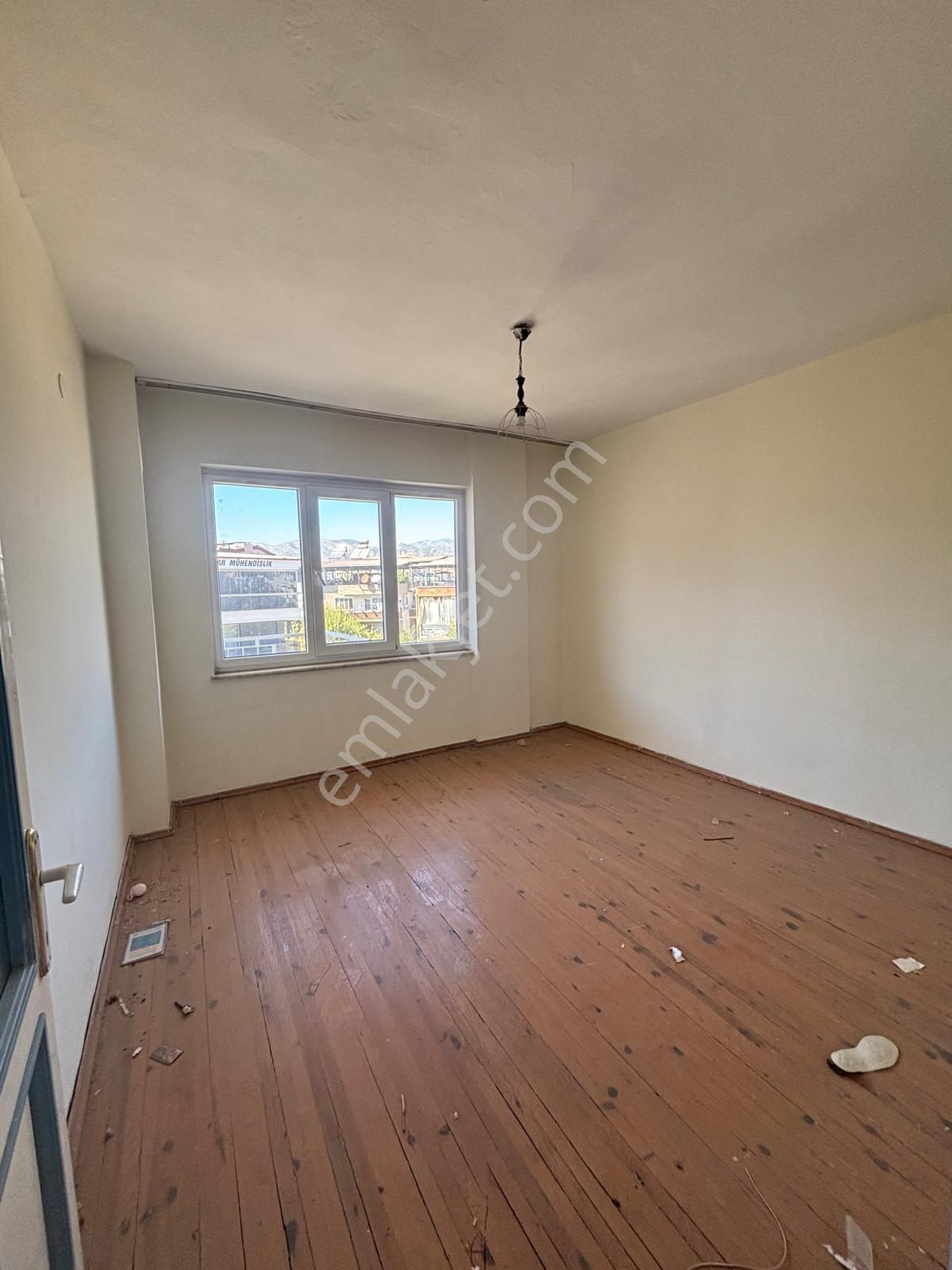 Yeni Mahallede Site İçerisinde Kullanışlı Ve Ferah 3+1 Satılık Daire - Görsel 4