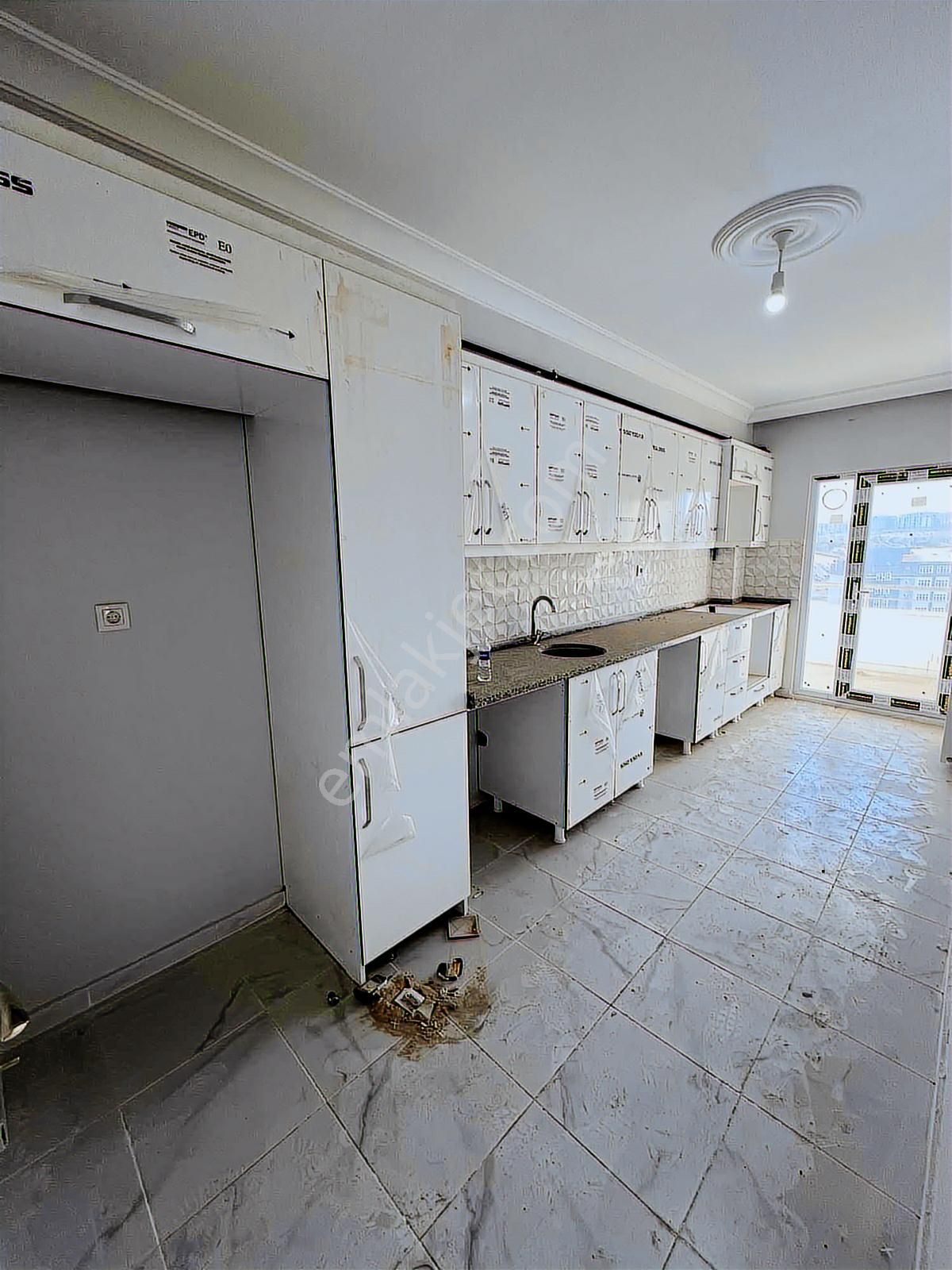 Millet Bahçesi Manzaralı 3+1. Lüks Arakatı - Görsel 3