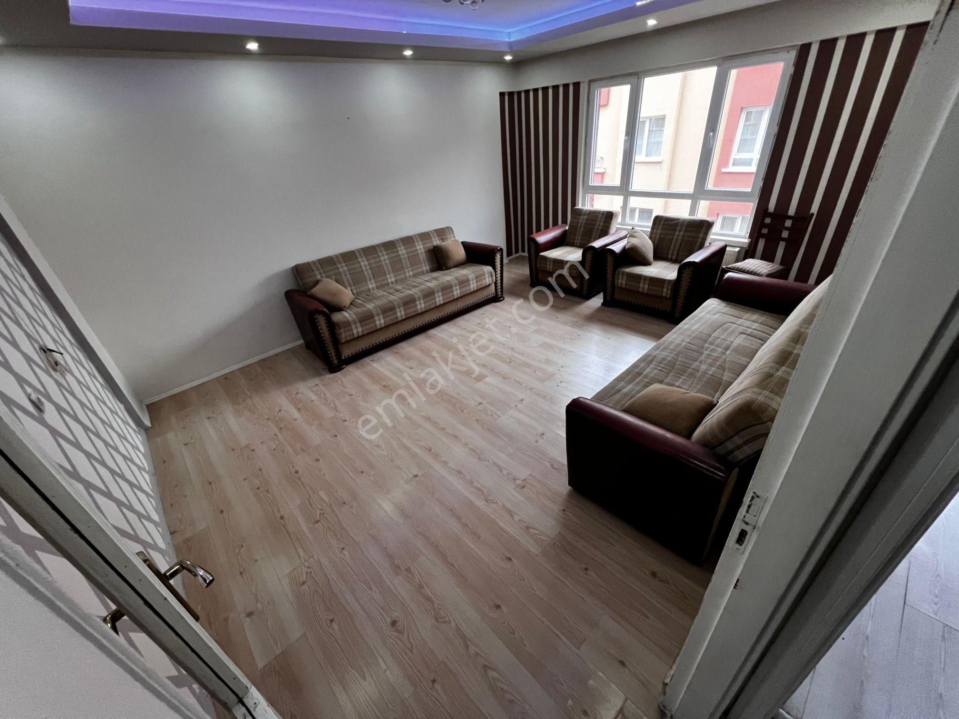 Yılmaz Gayrimenkulden Ful Yapılı 12 Yıllık 1 Kat Kacırılmayacak 3+1 Fırsat Dairesi - Görsel 13