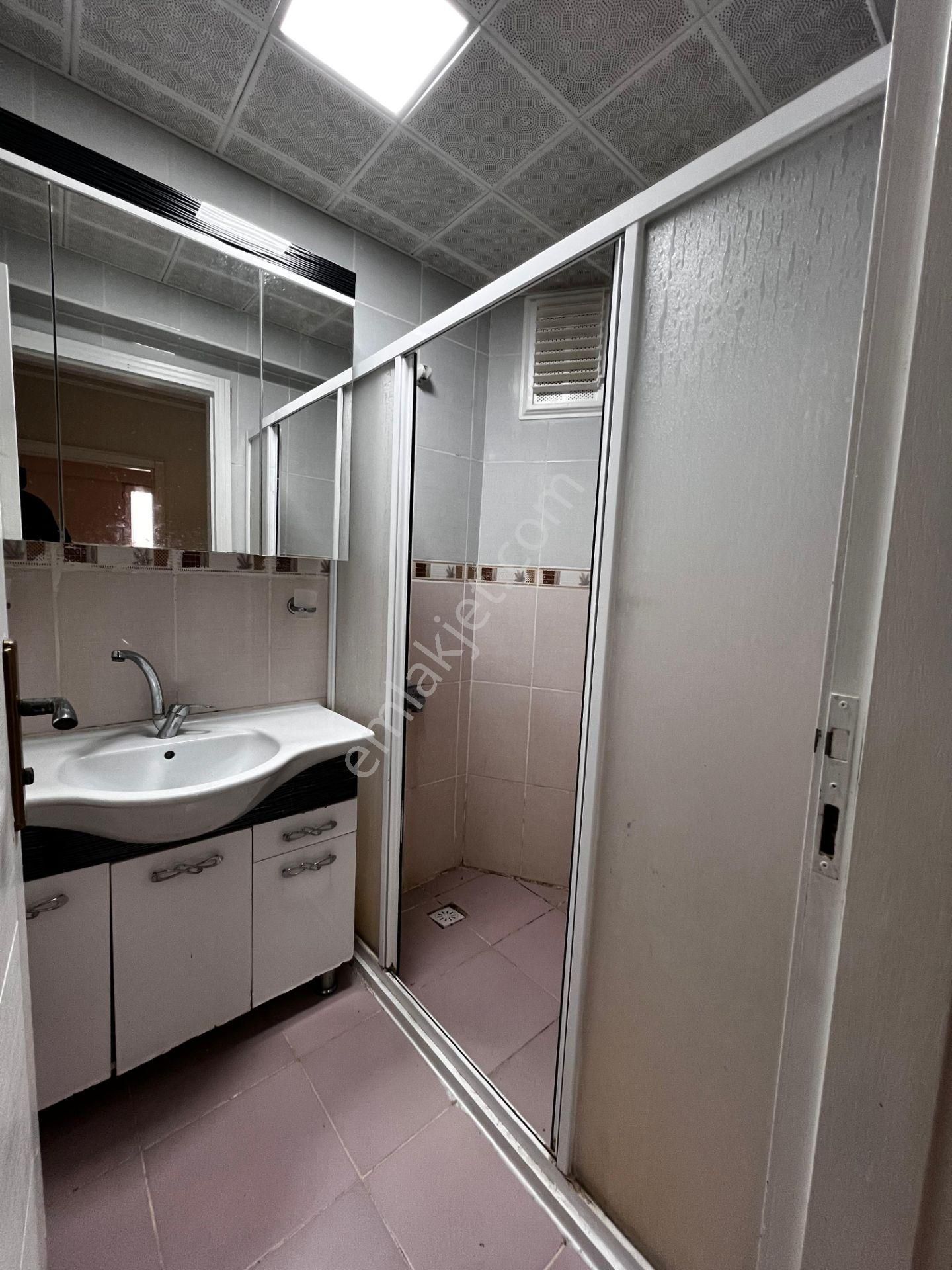 Yılmaz Gayrimenkulden Ful Yapılı 12 Yıllık 1 Kat Kacırılmayacak 3+1 Fırsat Dairesi - Görsel 15