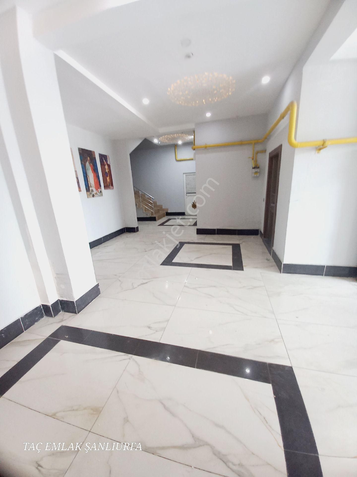 Karaköprüde Site İçerisinde Satılık Arakat Daire - Görsel 23