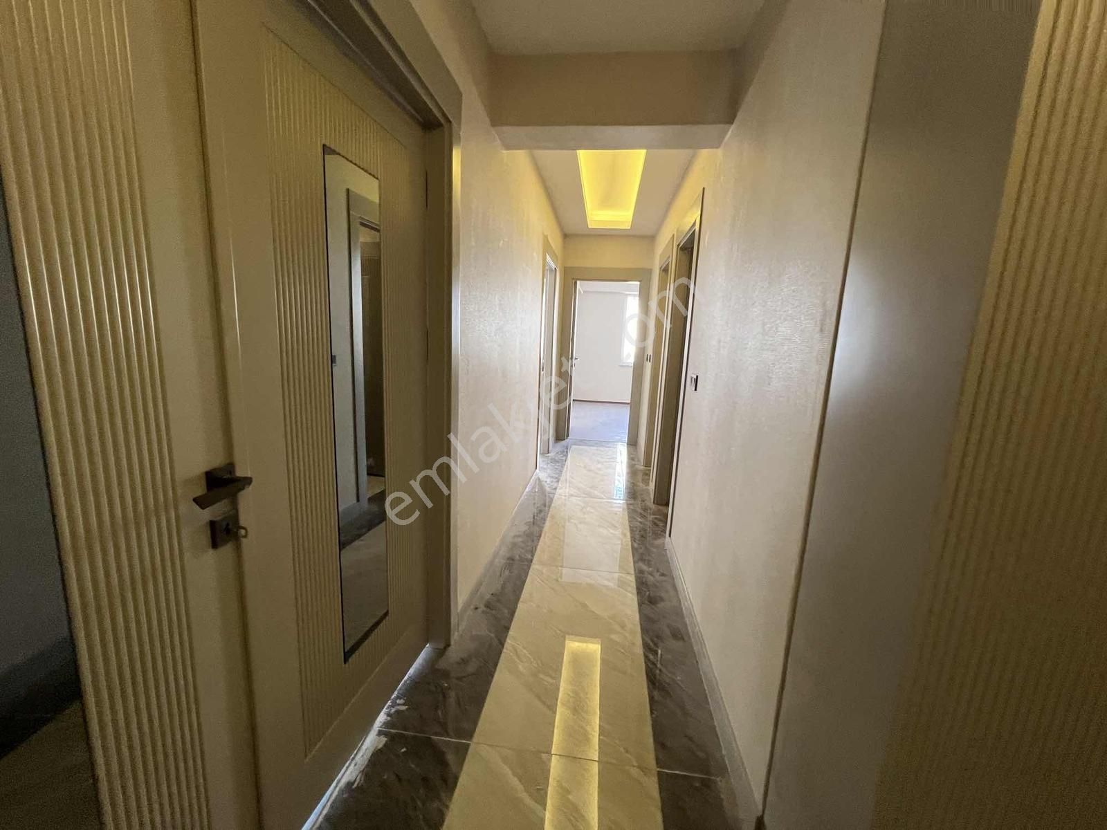 Konum Emlaktan Millet Camii Yani Sıfır Yapı 2,5+1 Satılık Daire - Görsel 11