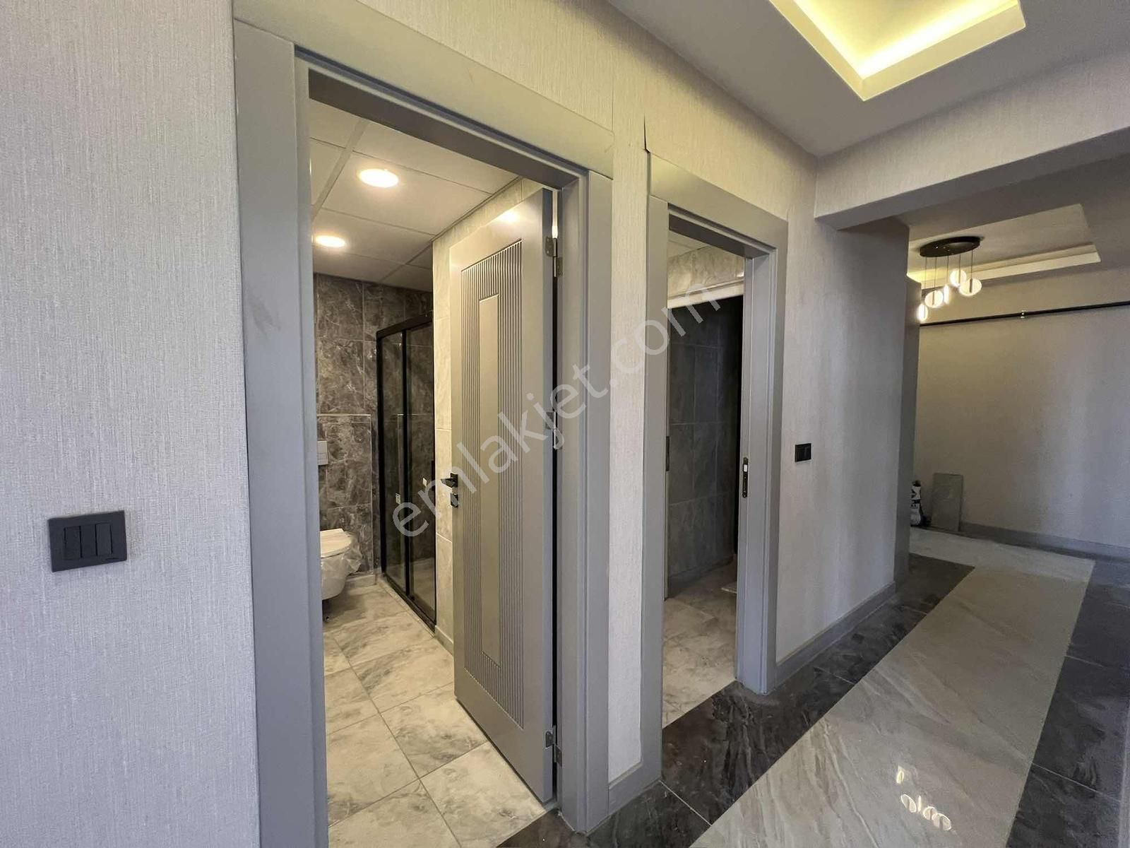 Konum Emlaktan Millet Camii Yani Sıfır Yapı 2,5+1 Satılık Daire - Görsel 31