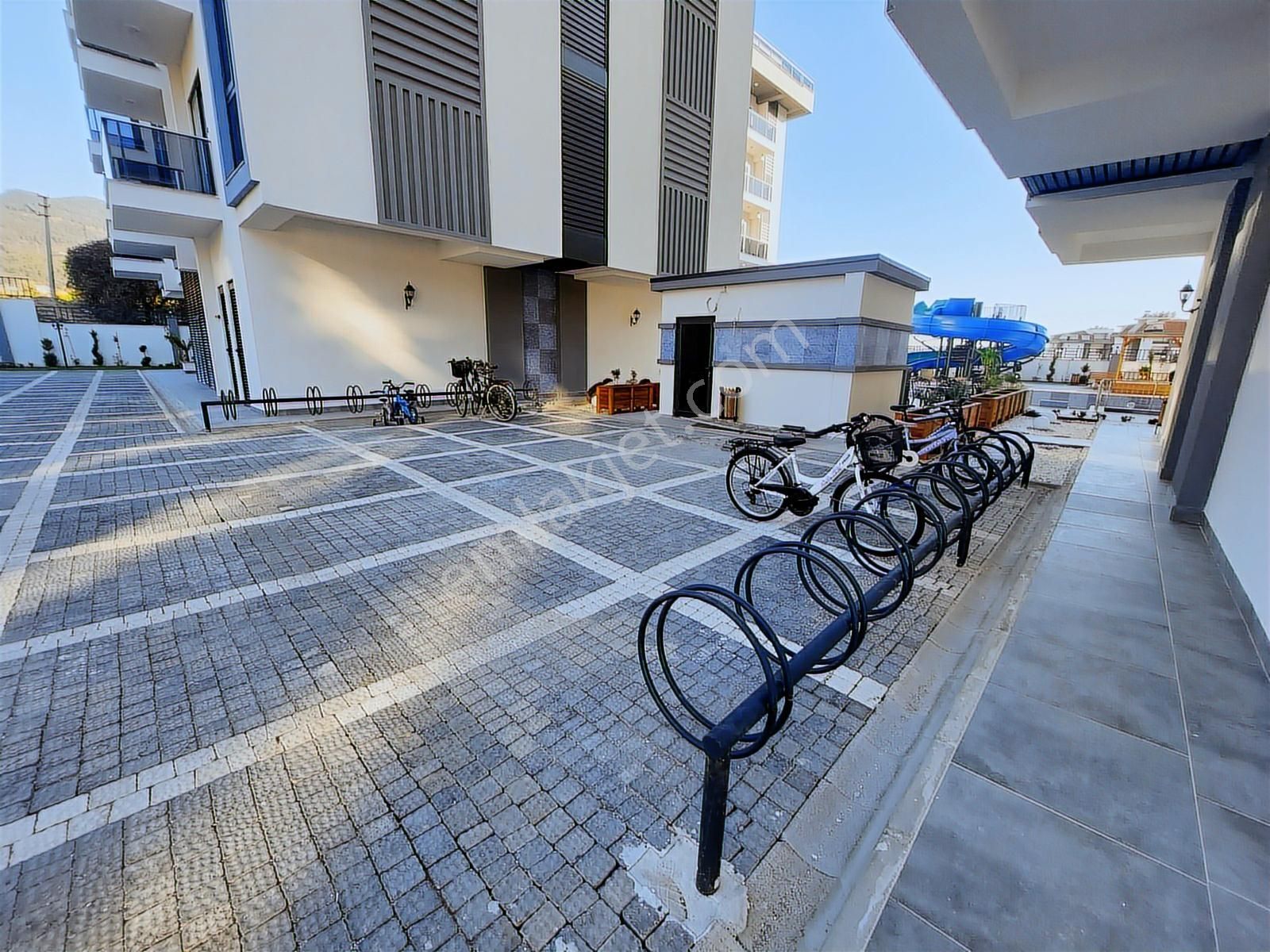 Alanya Oba'da Full Aktiviteli Sitede Kiralık 1+1 Daire - Görsel 3