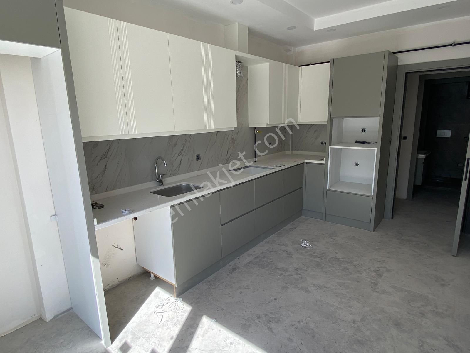 Ender Uysal Gayrimenkulden Foruma Yakın Satılık 2+1 Sıfır Daire..