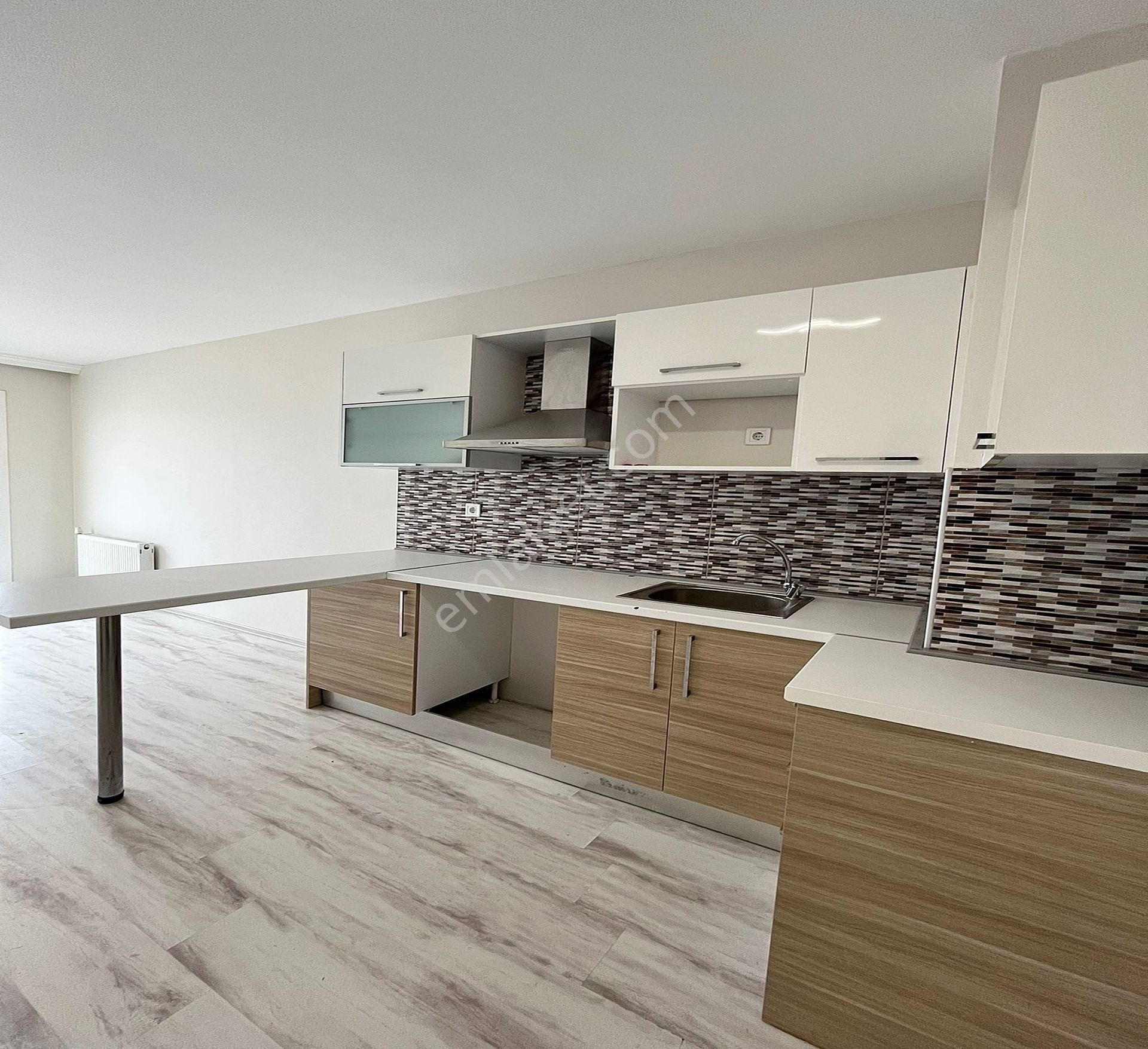 Site İçinde Sosyal Aktiviteli Acil Kiralık 1+1 Daire - Görsel 8