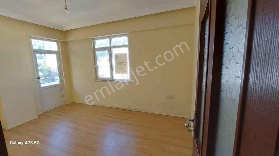 Kiracısı Var Binanin Çatısı Yoktur. 1.500.bin Tl Kredi Çıkıyor - Görsel 5