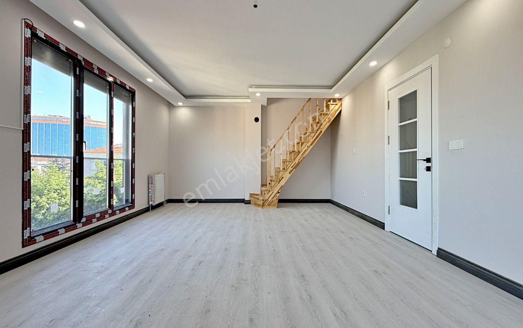 Weal World' Den Bahçelinizam Da, K.otoparklı, 3+2, Çift Girişli, Sıfır Dubleks ... - Görsel 5