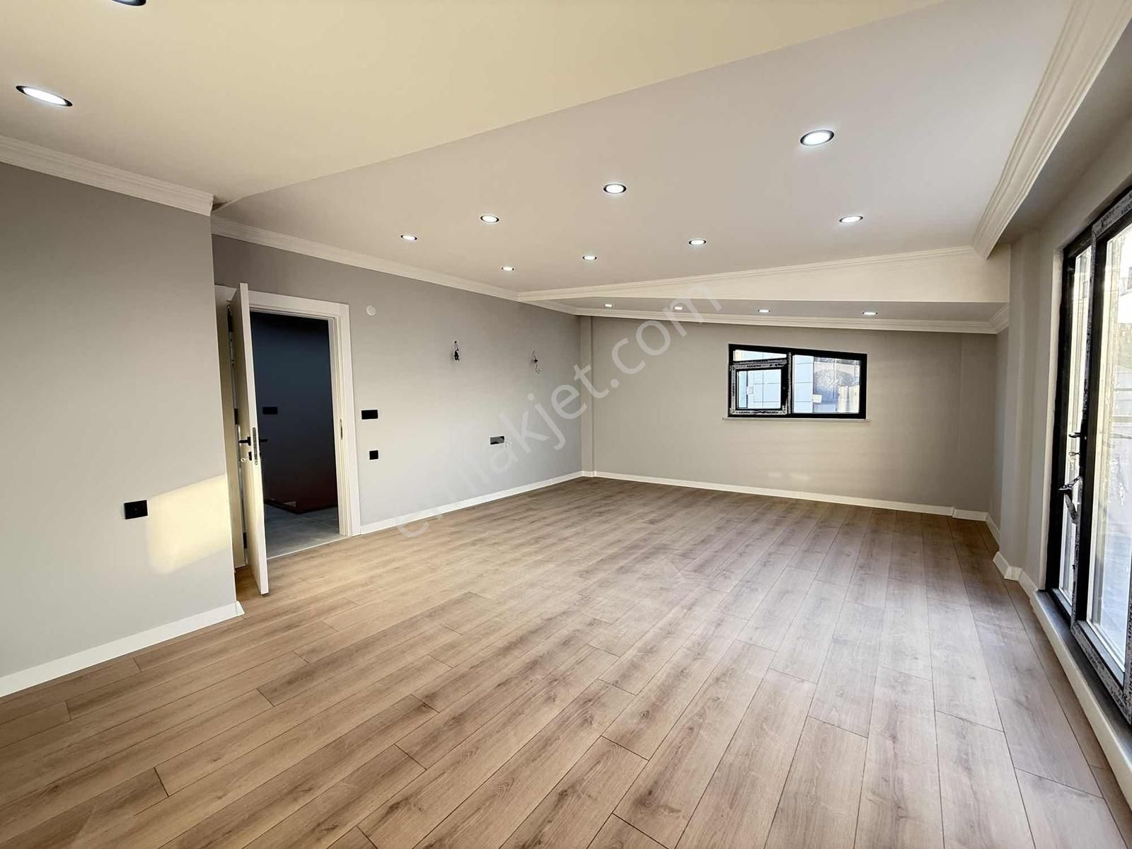 Bayramoğlu Mh. Deniz Manzarlı Ultra Lüks 4+1 Dubleks - Görsel 10