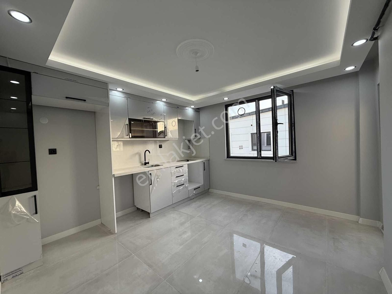 Bayramoğlu Mh. Deniz Manzarlı Ultra Lüks 4+1 Dubleks - Görsel 15