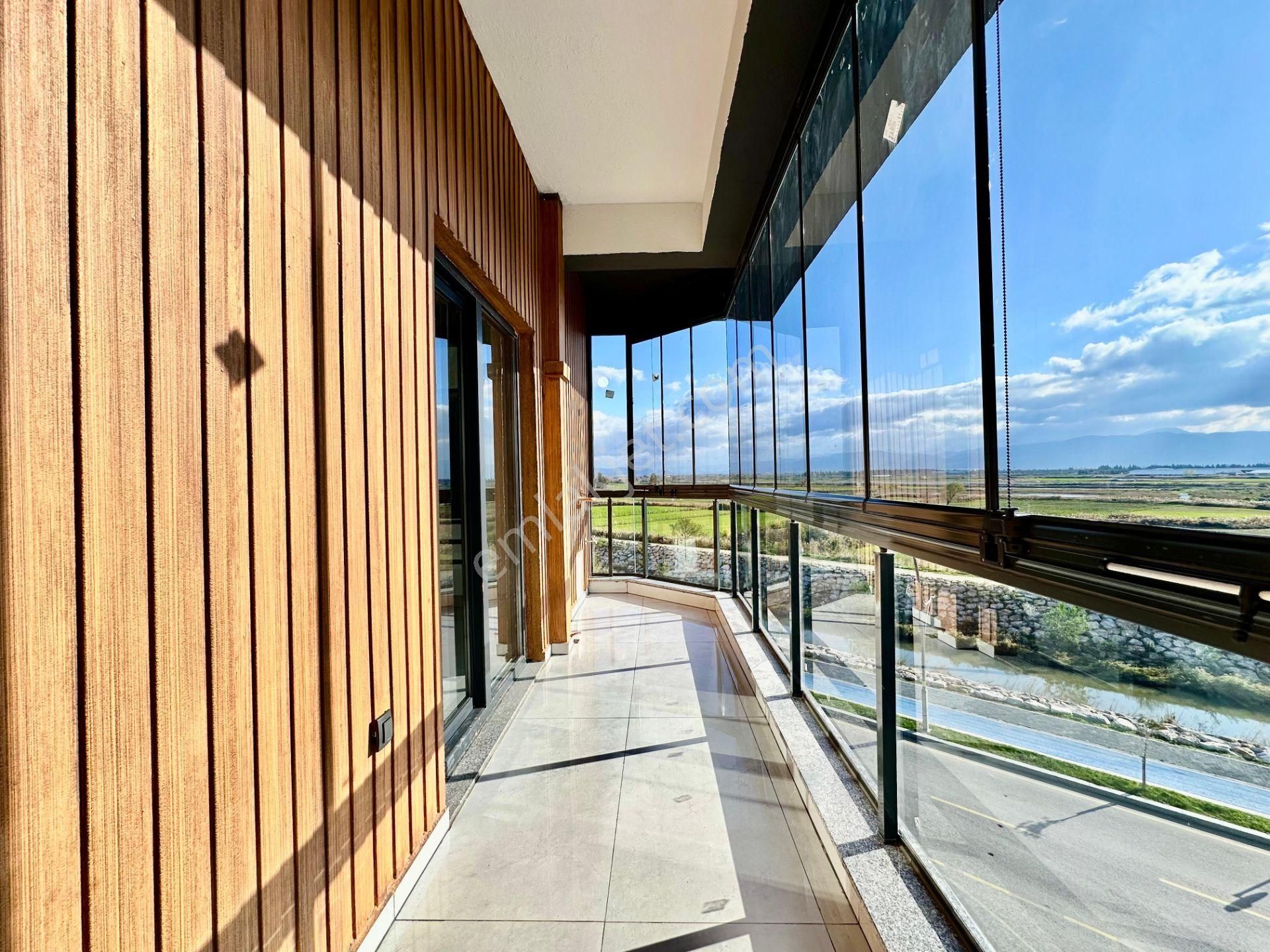 ꧁ay Emlaktan꧂akçay'da Muhteşem Konumlu Denize Manzaralı Satılık 3+1 Teraslı Dublex Daire - Görsel 11