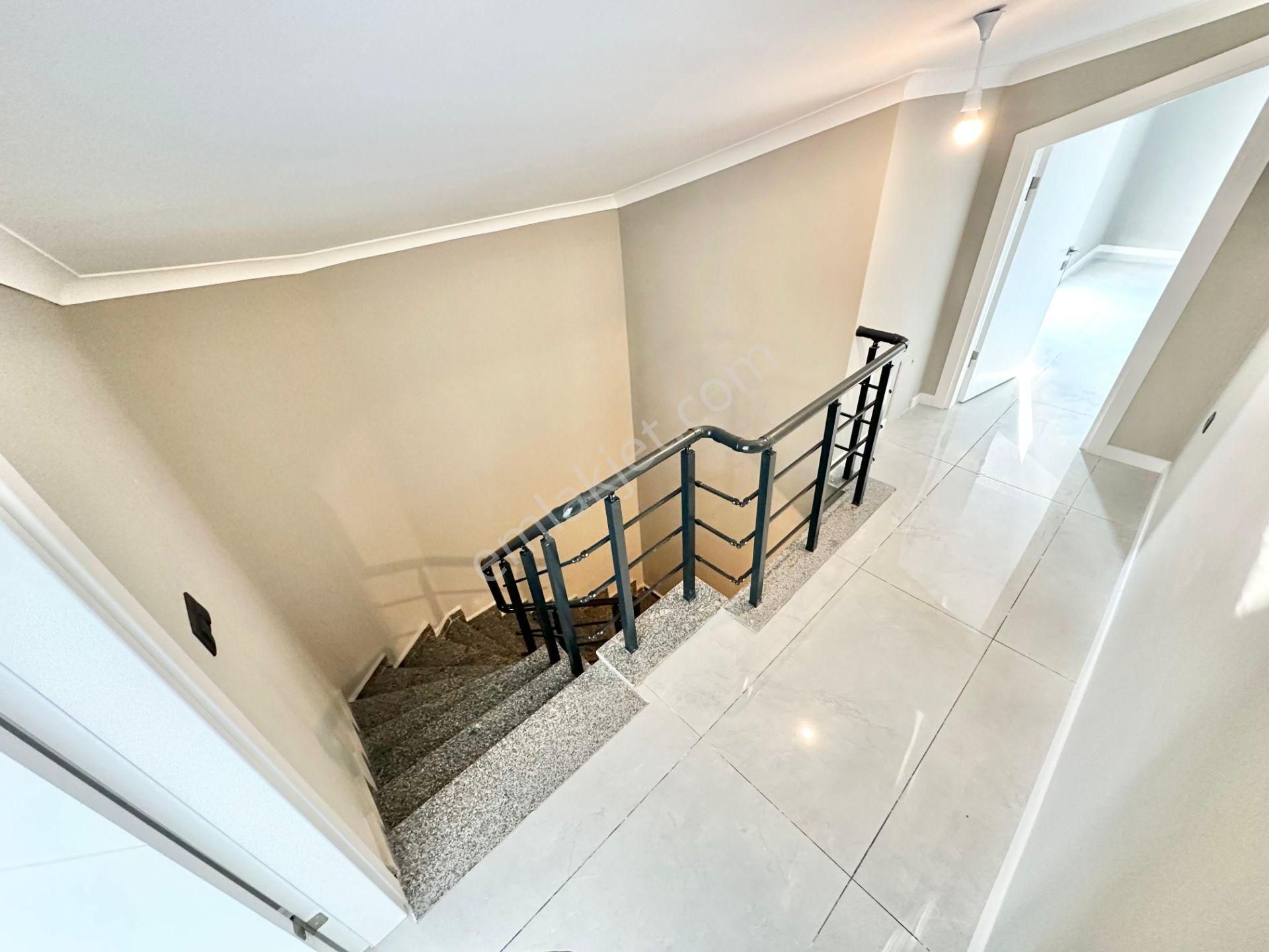 ꧁ay Emlaktan꧂akçay'da Muhteşem Konumlu Denize Manzaralı Satılık 3+1 Teraslı Dublex Daire - Görsel 27