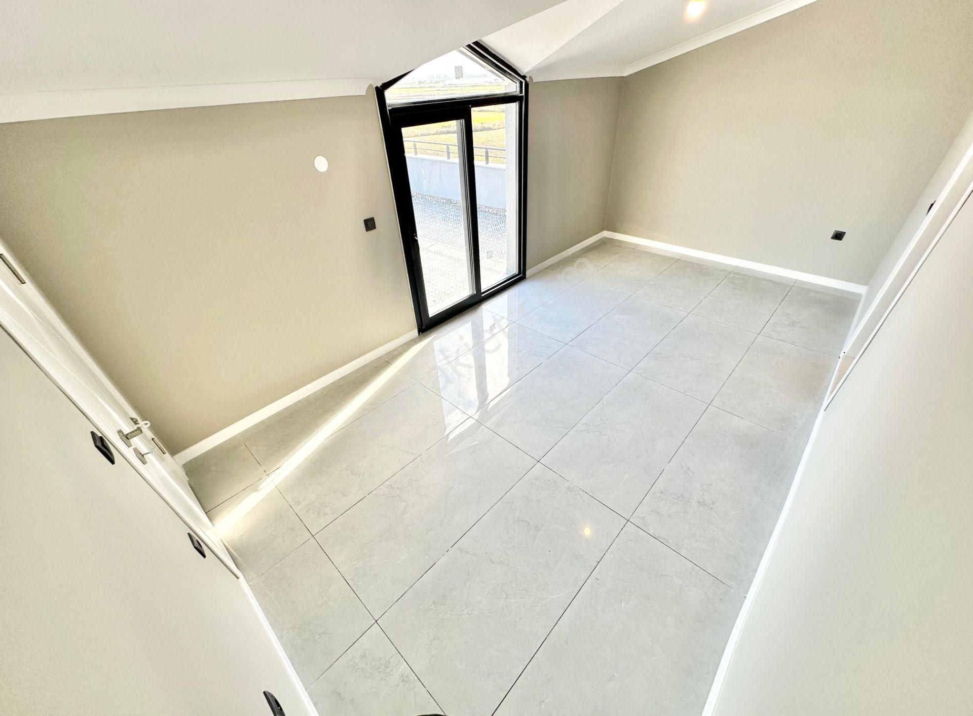 ꧁ay Emlaktan꧂akçay'da Muhteşem Konumlu Denize Manzaralı Satılık 3+1 Teraslı Dublex Daire - Görsel 19