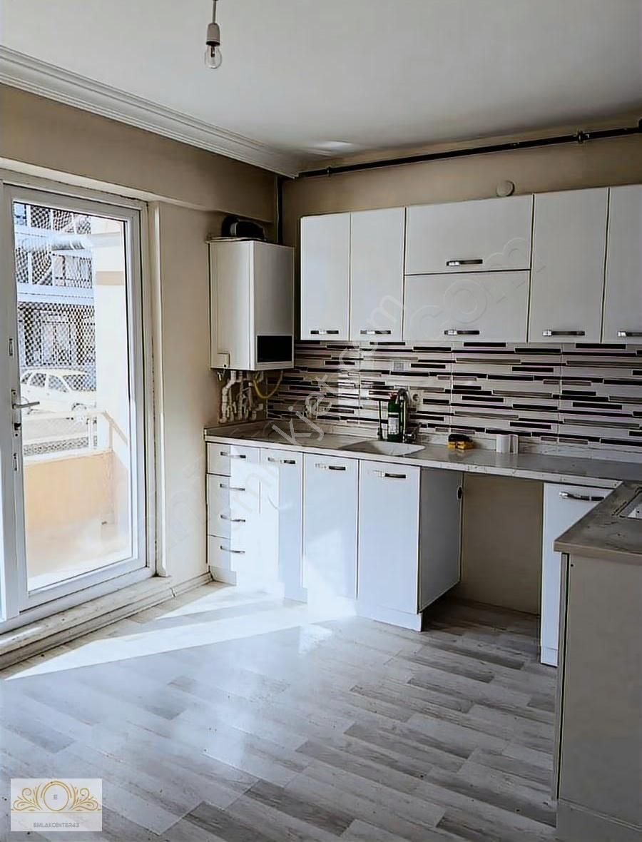 Emlak Centerden Emniyetin Arkası Kiralık 3+1daire - Görsel 8