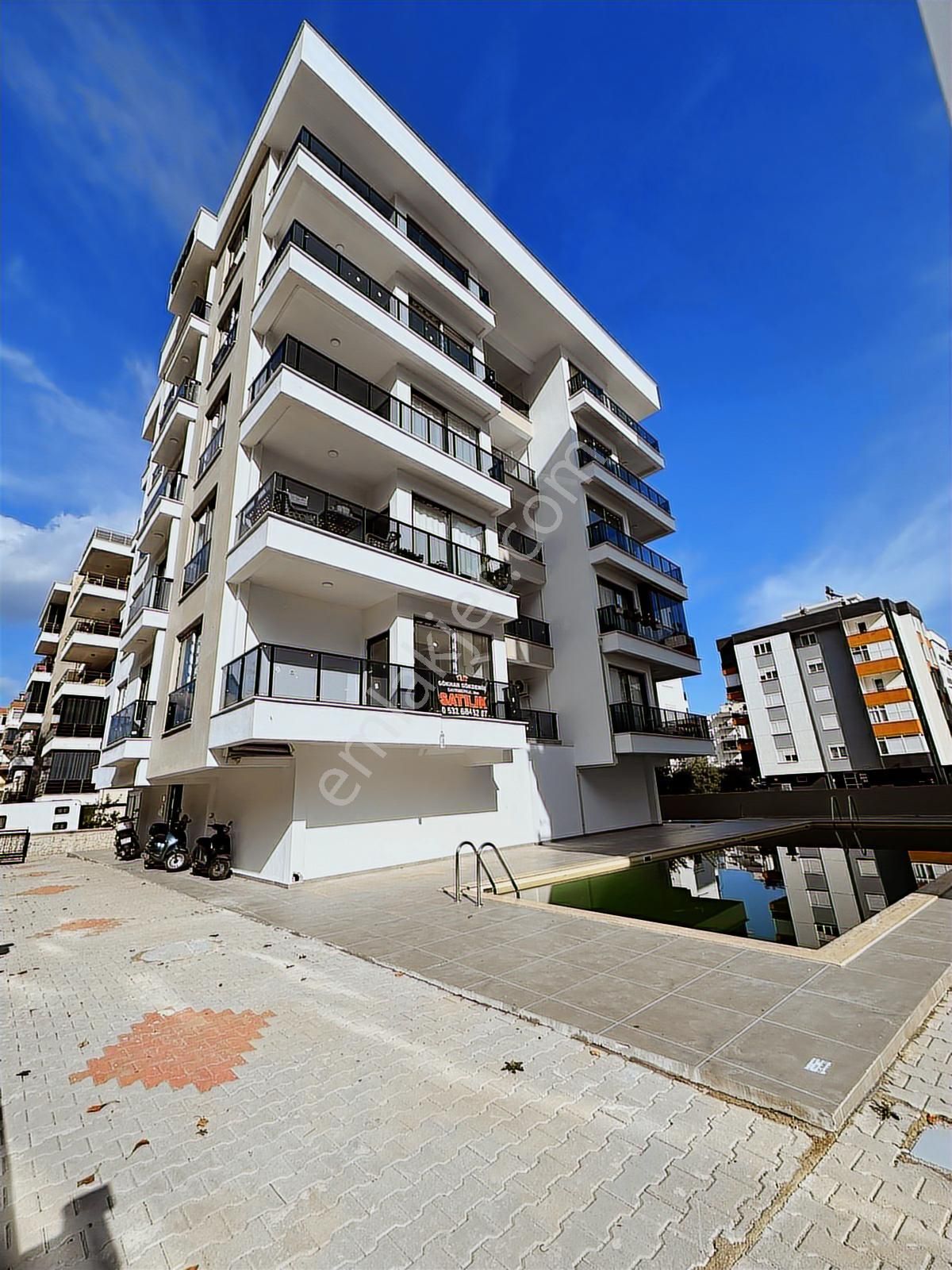 Fırsattt!!! Gökhan Gökdemirden Havuzlu Site İçi 2+1 Satılık - Görsel 5