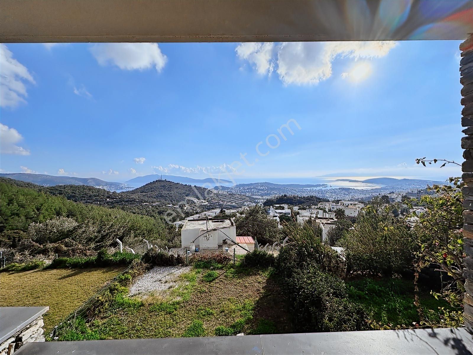 Konacık'ta Panaromik Deniz Manzaralı 3+1 Dubleks