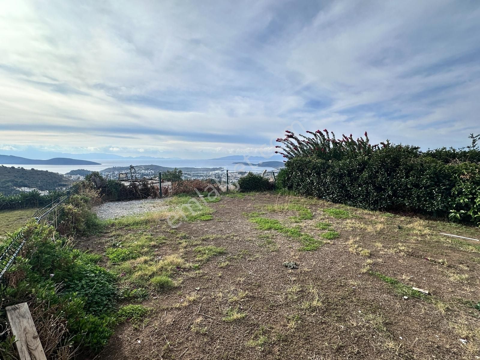 Konacık'ın Hakim Noktasında Deniz Manzaralı Kiralık Ters Dubleks - Görsel 18