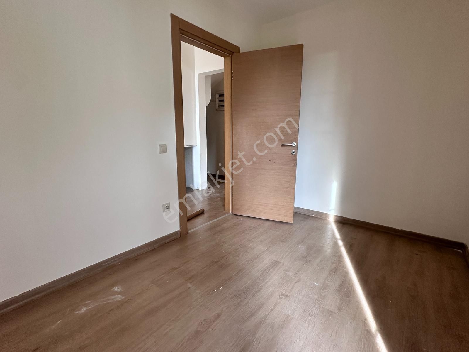 Konacık'ın Hakim Noktasında Deniz Manzaralı Kiralık Ters Dubleks - Görsel 8