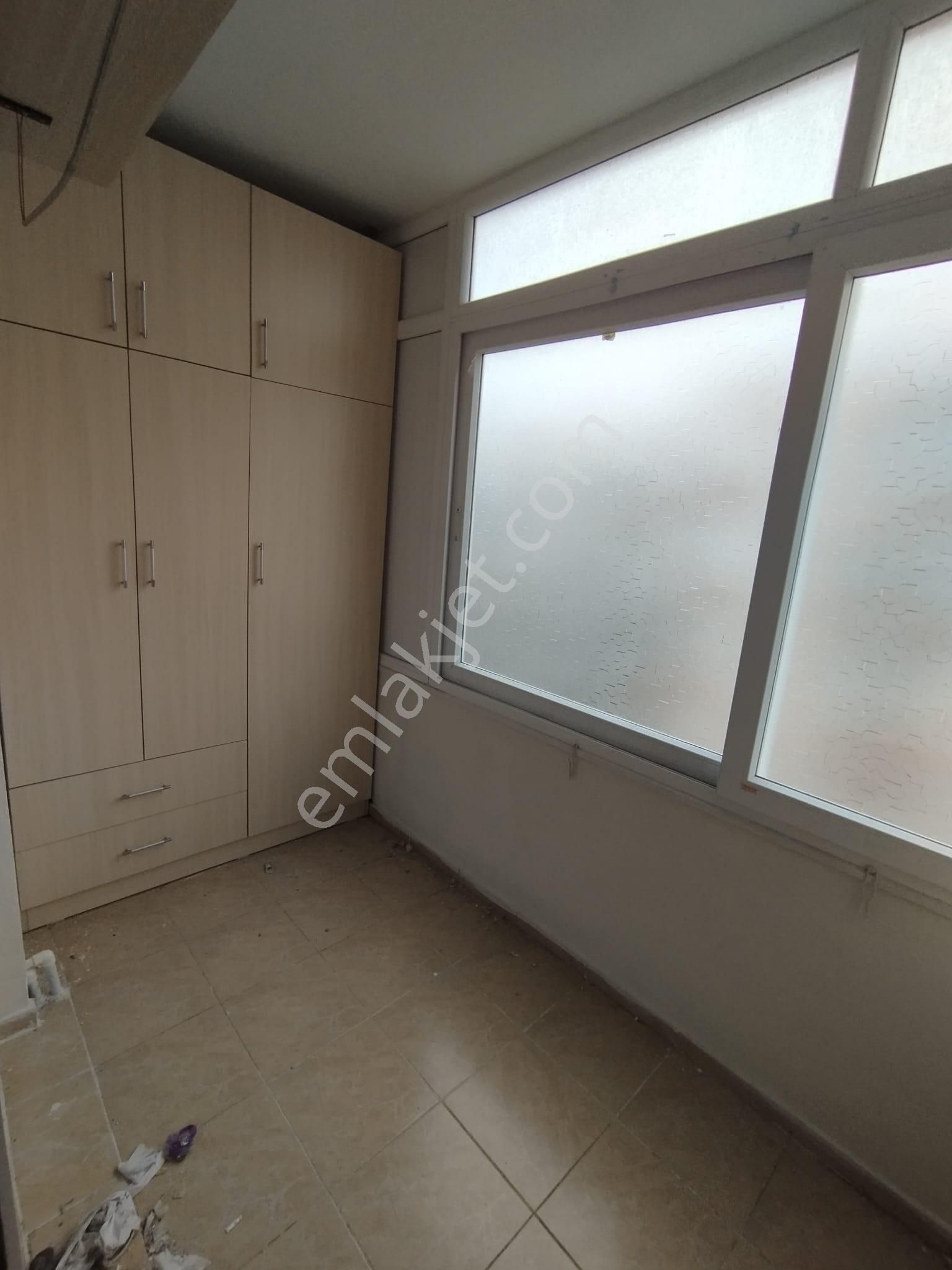 Turgut Özal Bulvarına Yakın Sitede 3+1 Kapalı Mutfaklı Doğalgazlı Ekstalı Daire - Görsel 8