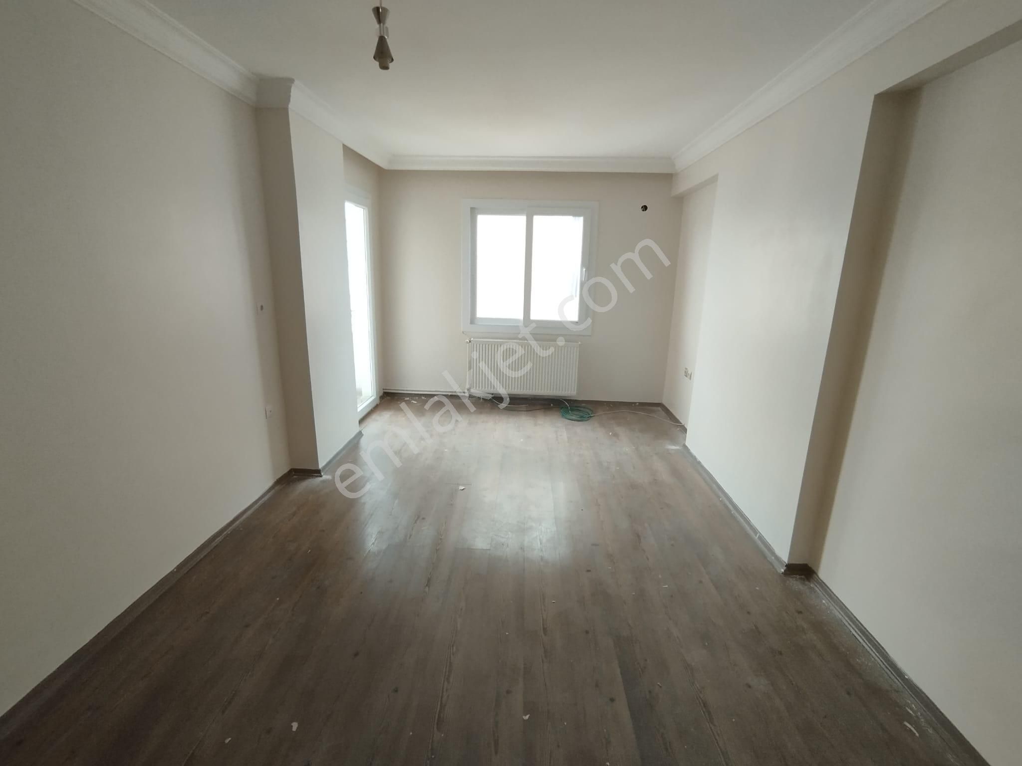 Turgut Özal Bulvarına Yakın Sitede 3+1 Kapalı Mutfaklı Doğalgazlı Ekstalı Daire - Görsel 3