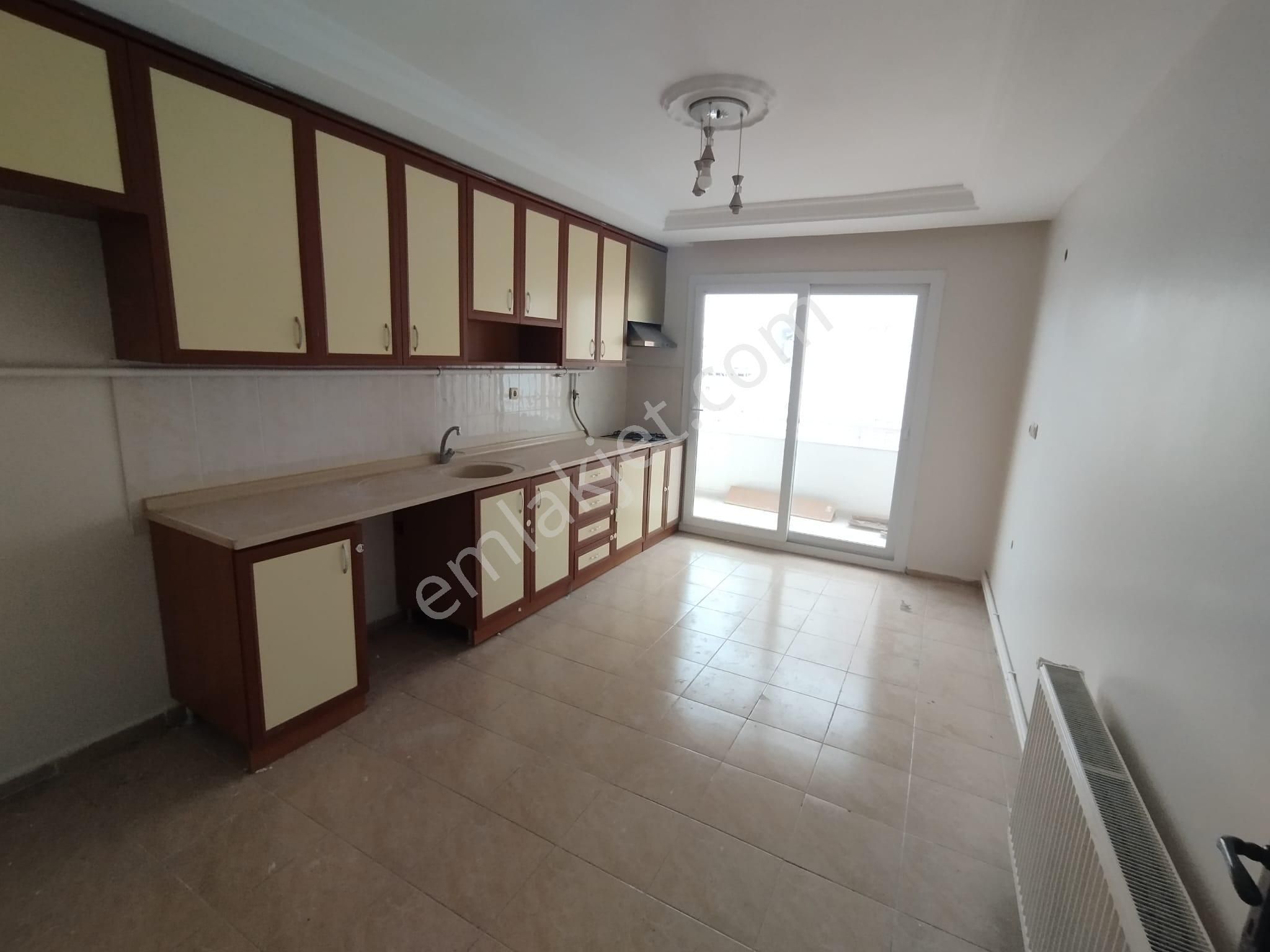 Turgut Özal Bulvarına Yakın Sitede 3+1 Kapalı Mutfaklı Doğalgazlı Ekstalı Daire - Görsel 16