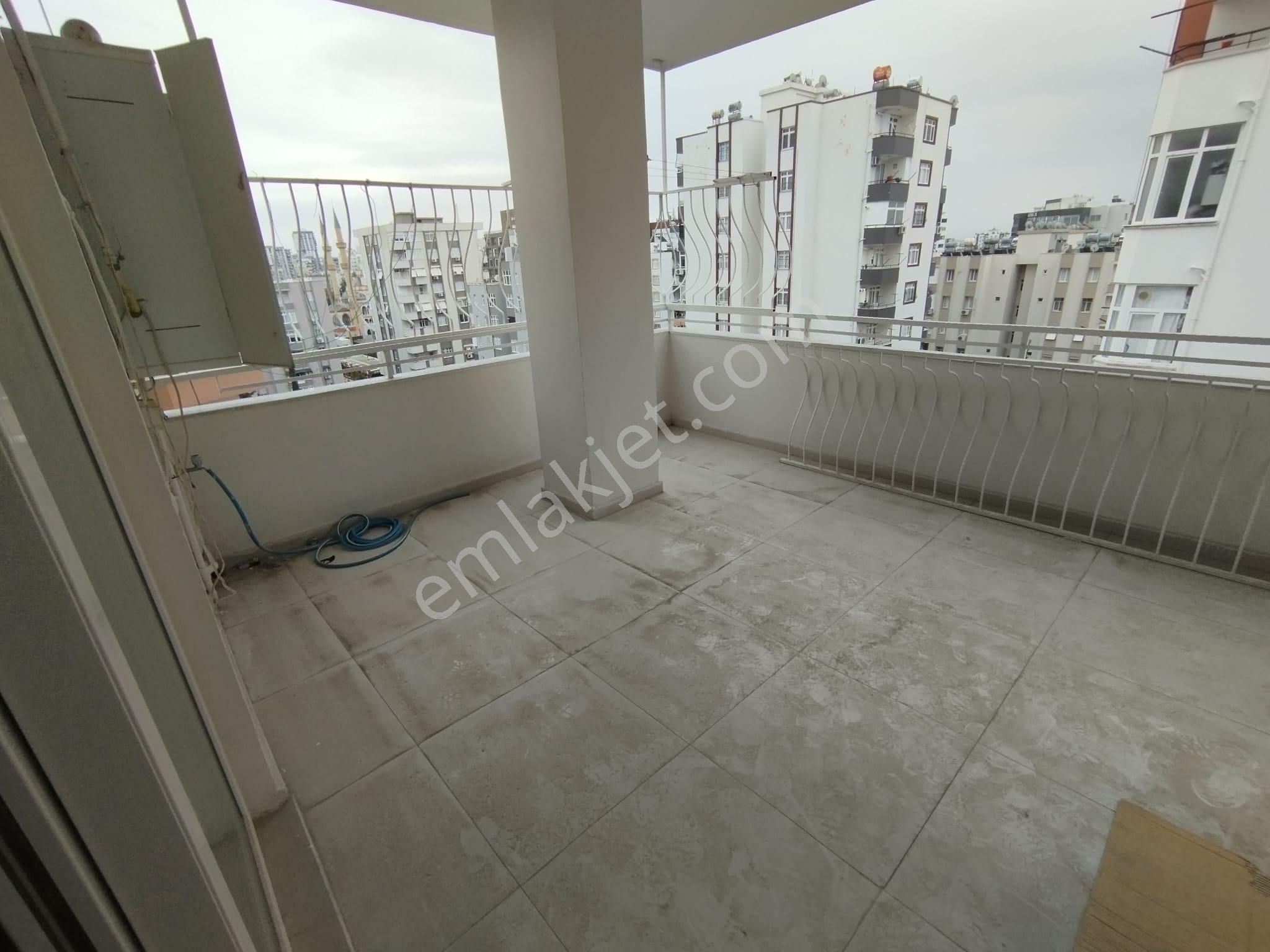 Turgut Özal Bulvarına Yakın Sitede 3+1 Kapalı Mutfaklı Doğalgazlı Ekstalı Daire - Görsel 23