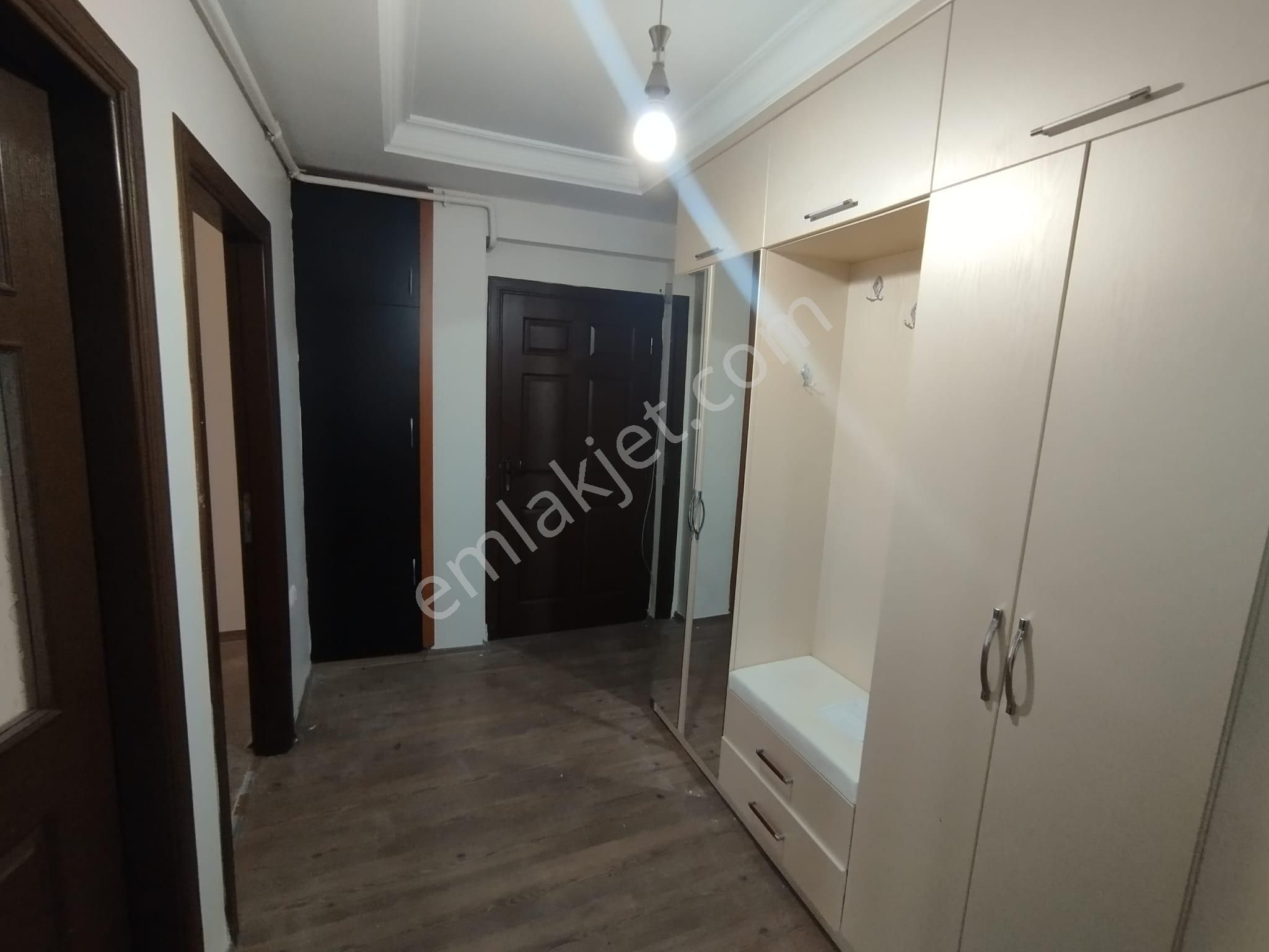 Turgut Özal Bulvarına Yakın Sitede 3+1 Kapalı Mutfaklı Doğalgazlı Ekstalı Daire - Görsel 24