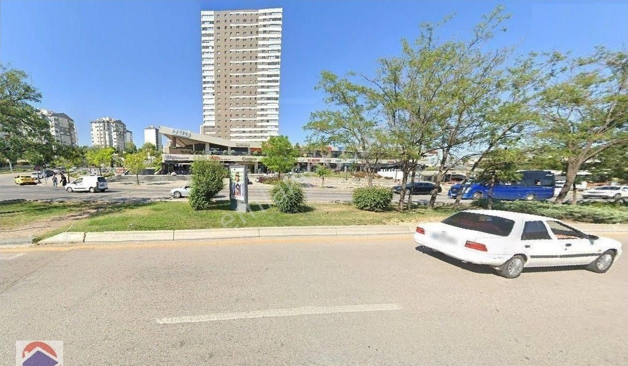 Yakamoz' Da 117 M² Arakat 3+1 Yapılı Güvenlikli Göksuparka Komşu - Görsel 12