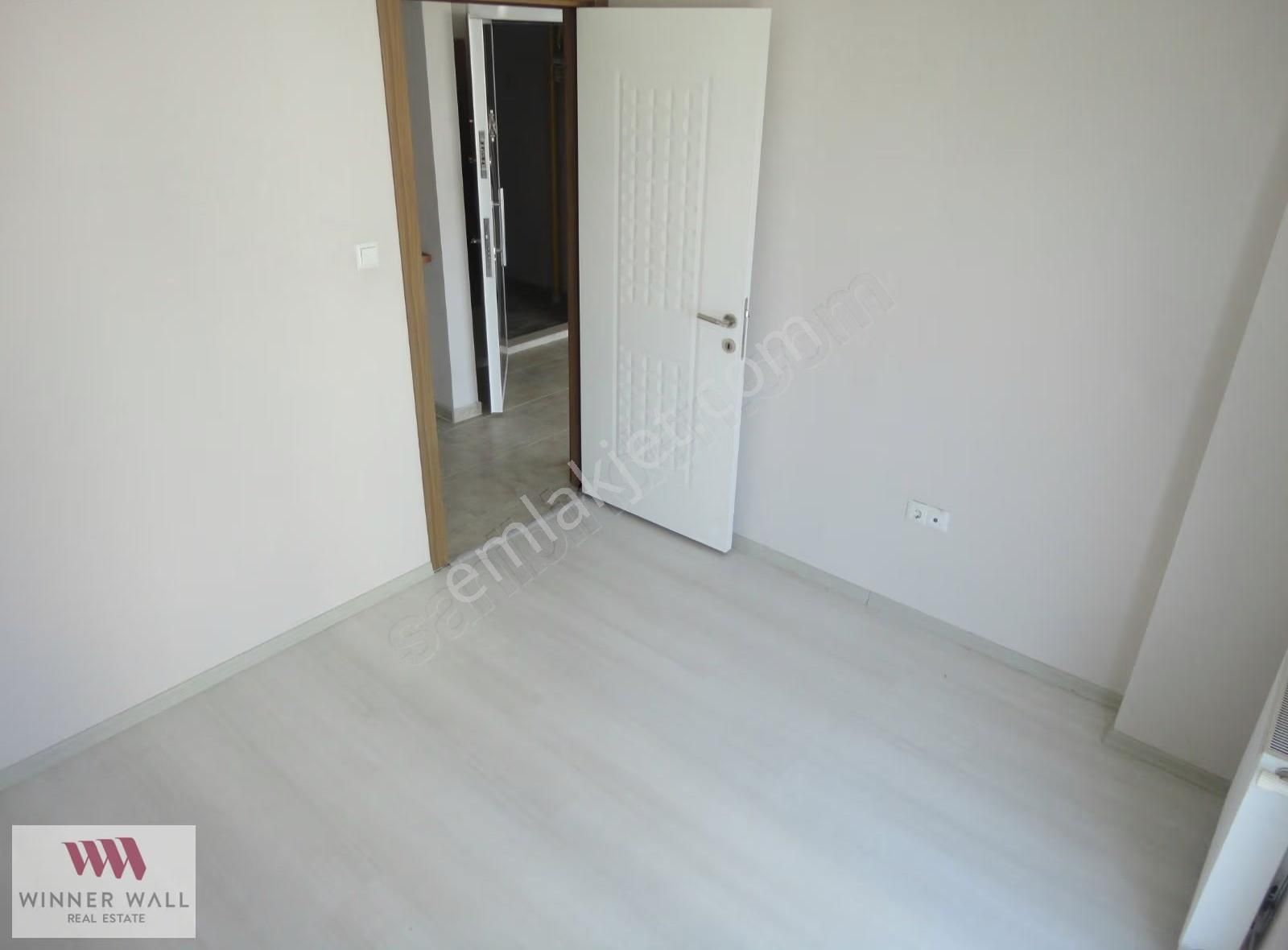 Wınner Wall'dan Merkezde Eşyasız 2+1 Kiralık Daire - Görsel 3