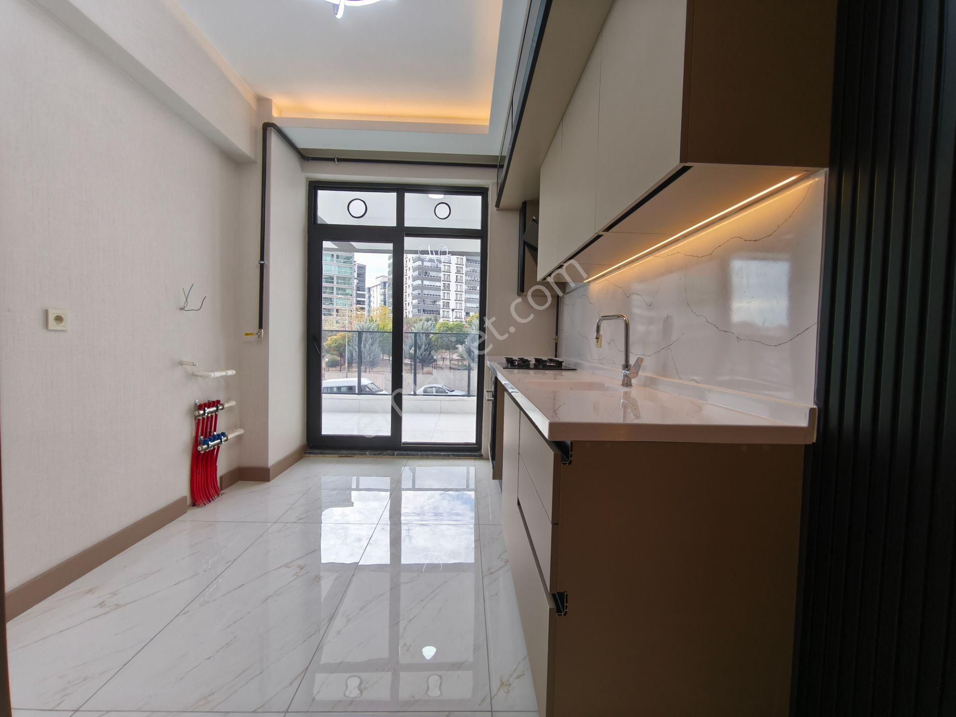 Kalecik Emlak'tan T.ileri Mah. Asansörlü Yerden Isıtma 2+1 80m² - Görsel 5