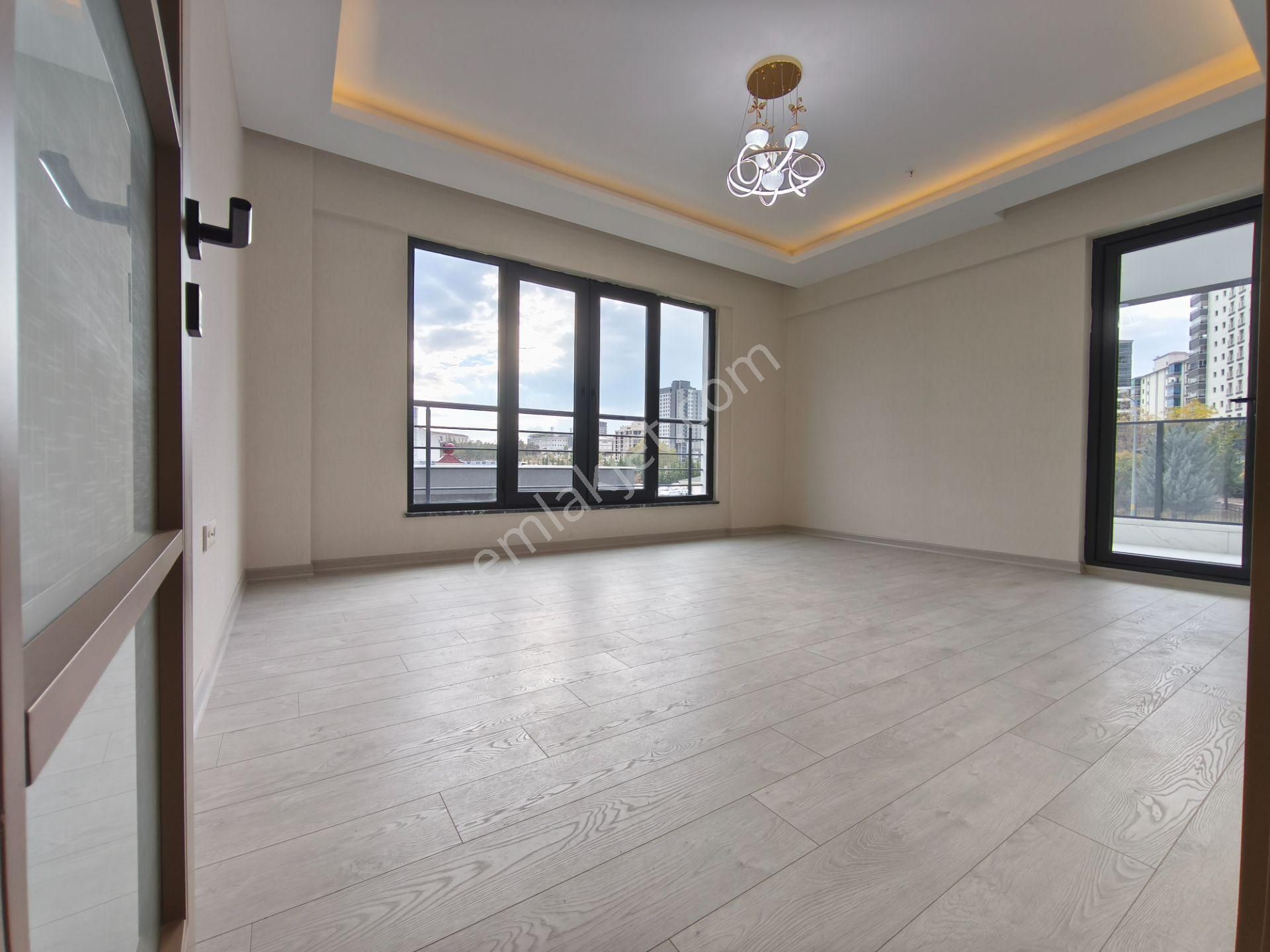 Kalecik Emlak'tan T.ileri Mah. Asansörlü Yerden Isıtma 2+1 80m² - Görsel 6