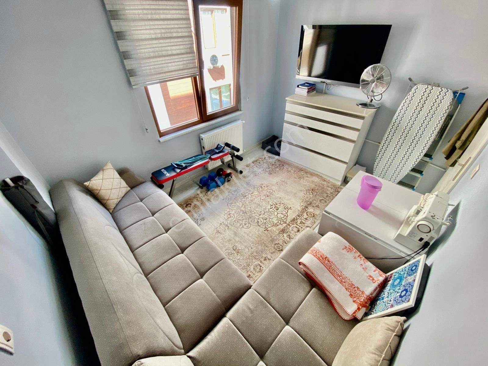 ꧁akçay Ay Emlaktan꧂altınkumda Kombili Arakat Cephe Manzaralı Geniş Kapalı Balkon Satılık 2+1daire - Görsel 14