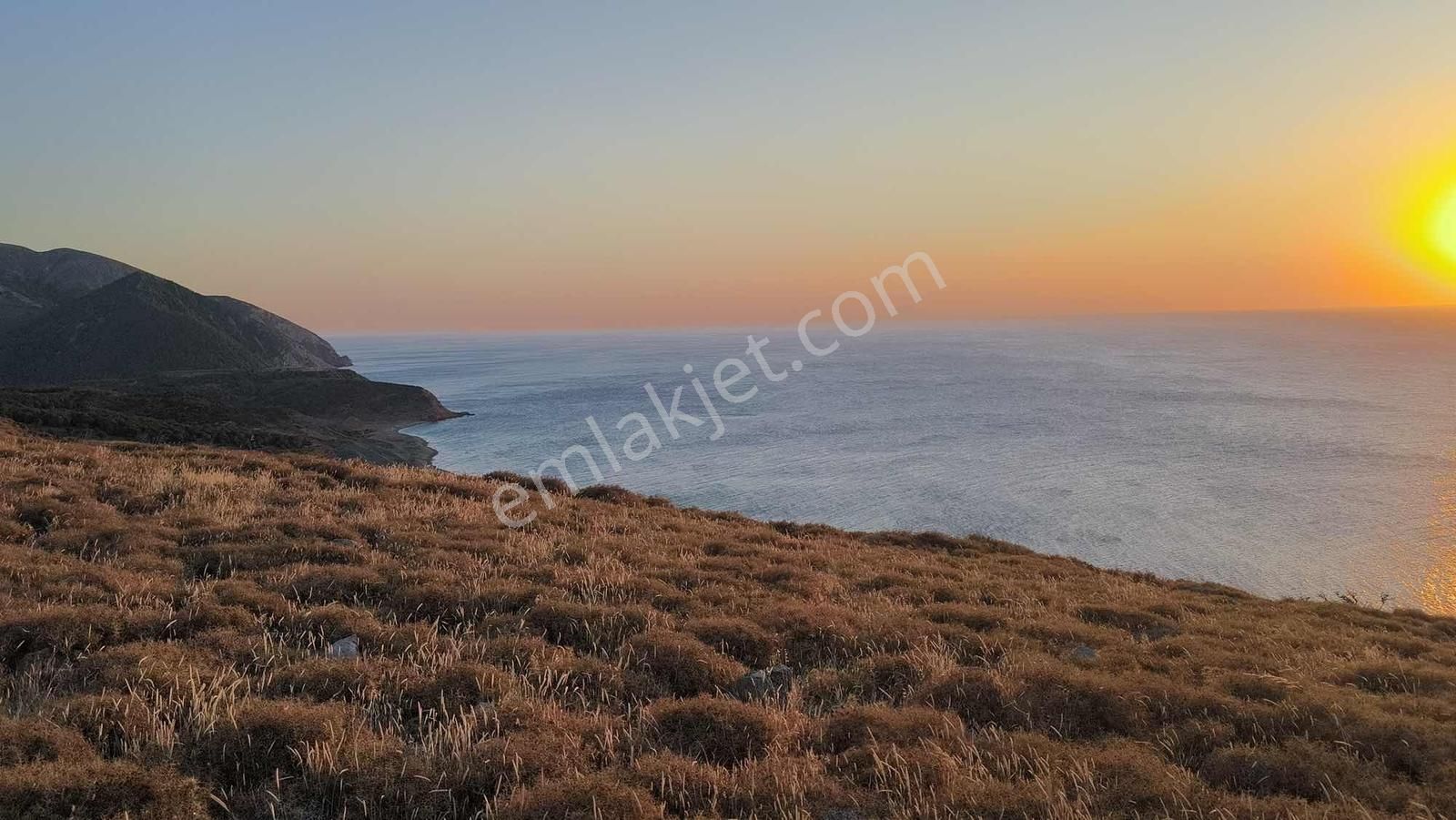 İmroz Emlak'tan Mesadi Mevkii'de 850 M2 Deniz Manzaralı Arazi - Görsel 13