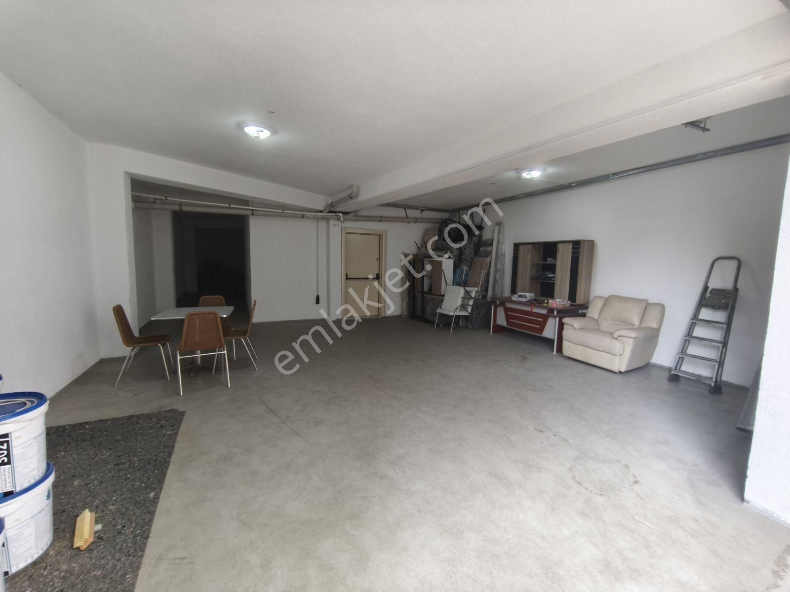 Otoban Ve Kuzey Marmara Girişinde 400m² Depo Girişli Dükkan - Görsel 35