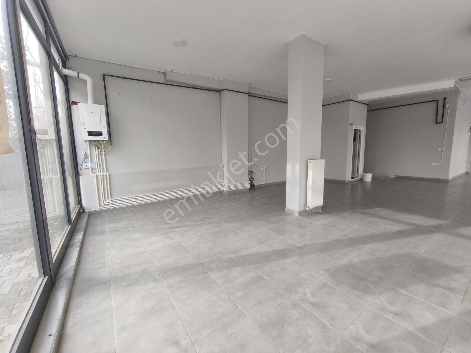 Otoban Ve Kuzey Marmara Girişinde 400m² Depo Girişli Dükkan - Görsel 19