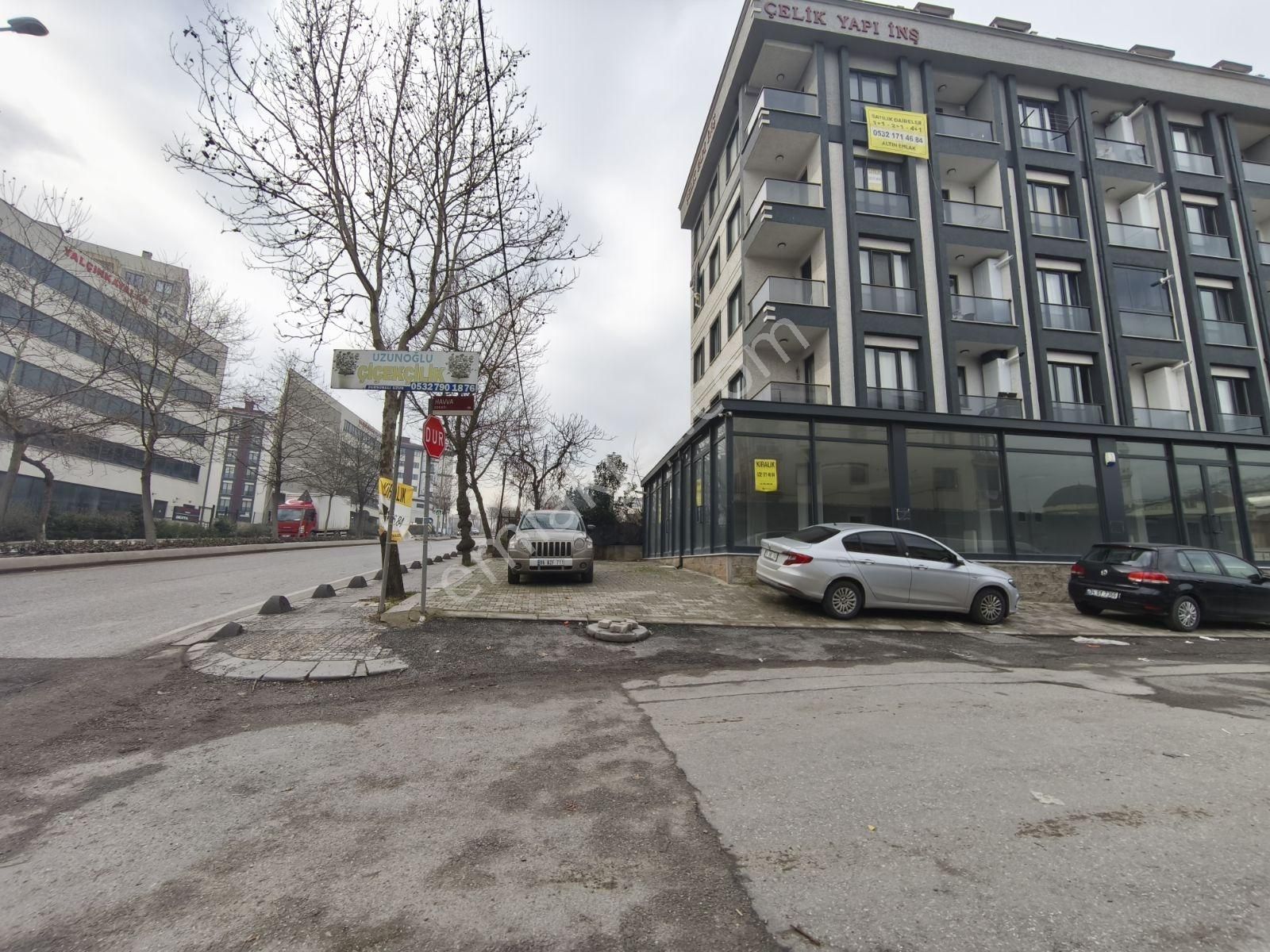 Otoban Ve Kuzey Marmara Girişinde 400m² Depo Girişli Dükkan - Görsel 34