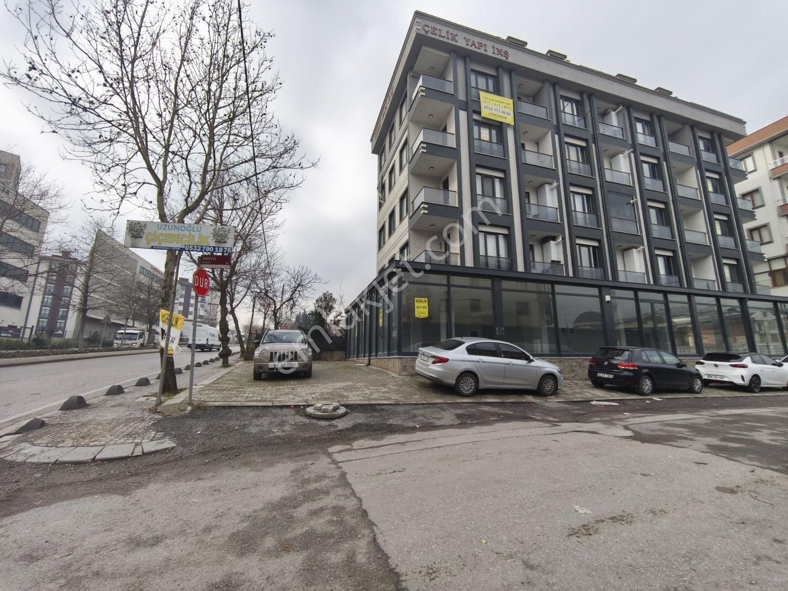 Otoban Ve Kuzey Marmara Girişinde 400m² Depo Girişli Dükkan - Görsel 23