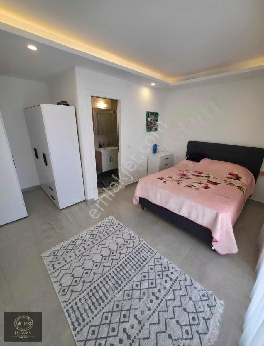 Kuşadası Nda 3+1 Harika Lokasyon - Görsel 12