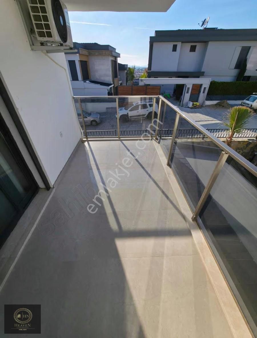 Kuşadası Nda 3+1 Harika Lokasyon - Görsel 3