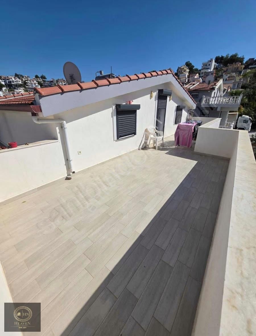 Efes Evlerinde 5+2 Özel Havuzlu