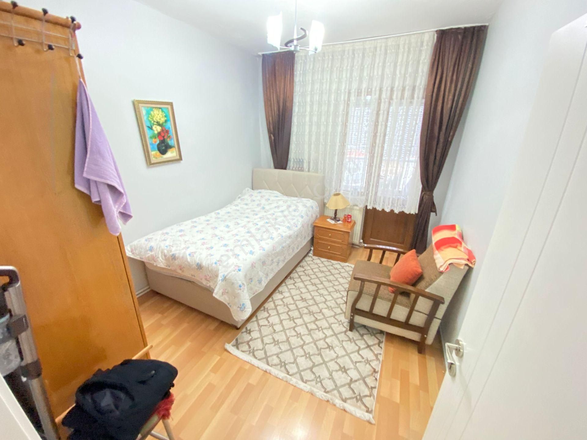 Etimesgut Devlet Mah. Metromall Avm Yakını Ön Cephe Site İçi 4+1 Satılık Daire - Görsel 17