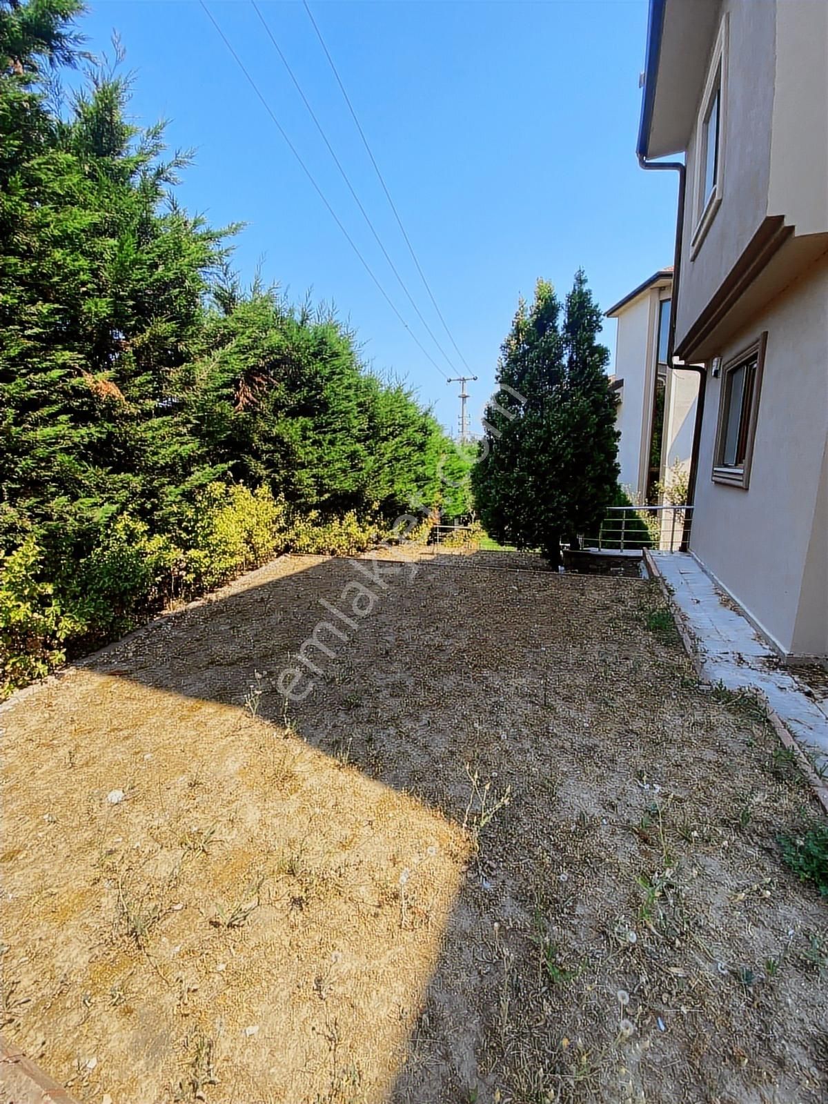 Mudanya Güzelyalı 'da Siteiçi Kat Mülkiyetli 5+1 Satılık Villa - Görsel 27