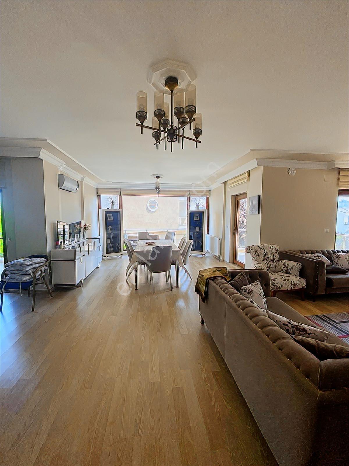 Mudanya Güzelyalı 'da Siteiçi Kat Mülkiyetli 5+1 Satılık Villa - Görsel 15