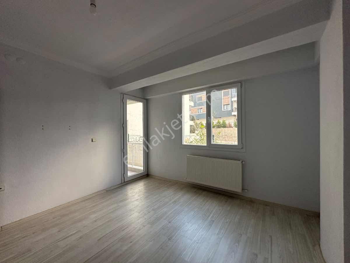 Menemen Zeytinlik Mahallesi’nde 3+1 Bahçe Kullanımlı Kiralık Daire - Görsel 16