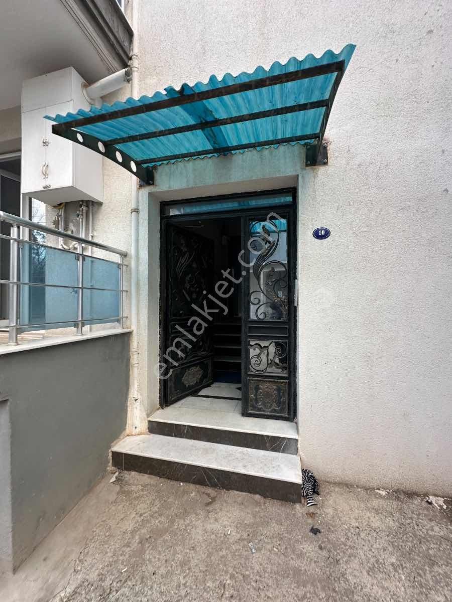 Menemen Zeytinlik Mahallesi’nde 3+1 Bahçe Kullanımlı Kiralık Daire - Görsel 27