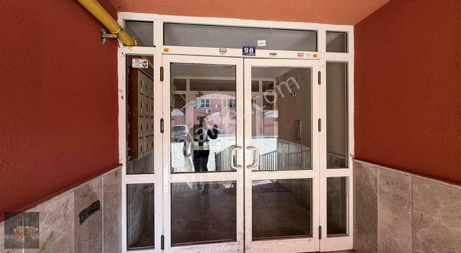 Gödene Mah Hanedan Cd Üzeri Kiralık 1+1 Daire - Görsel 24