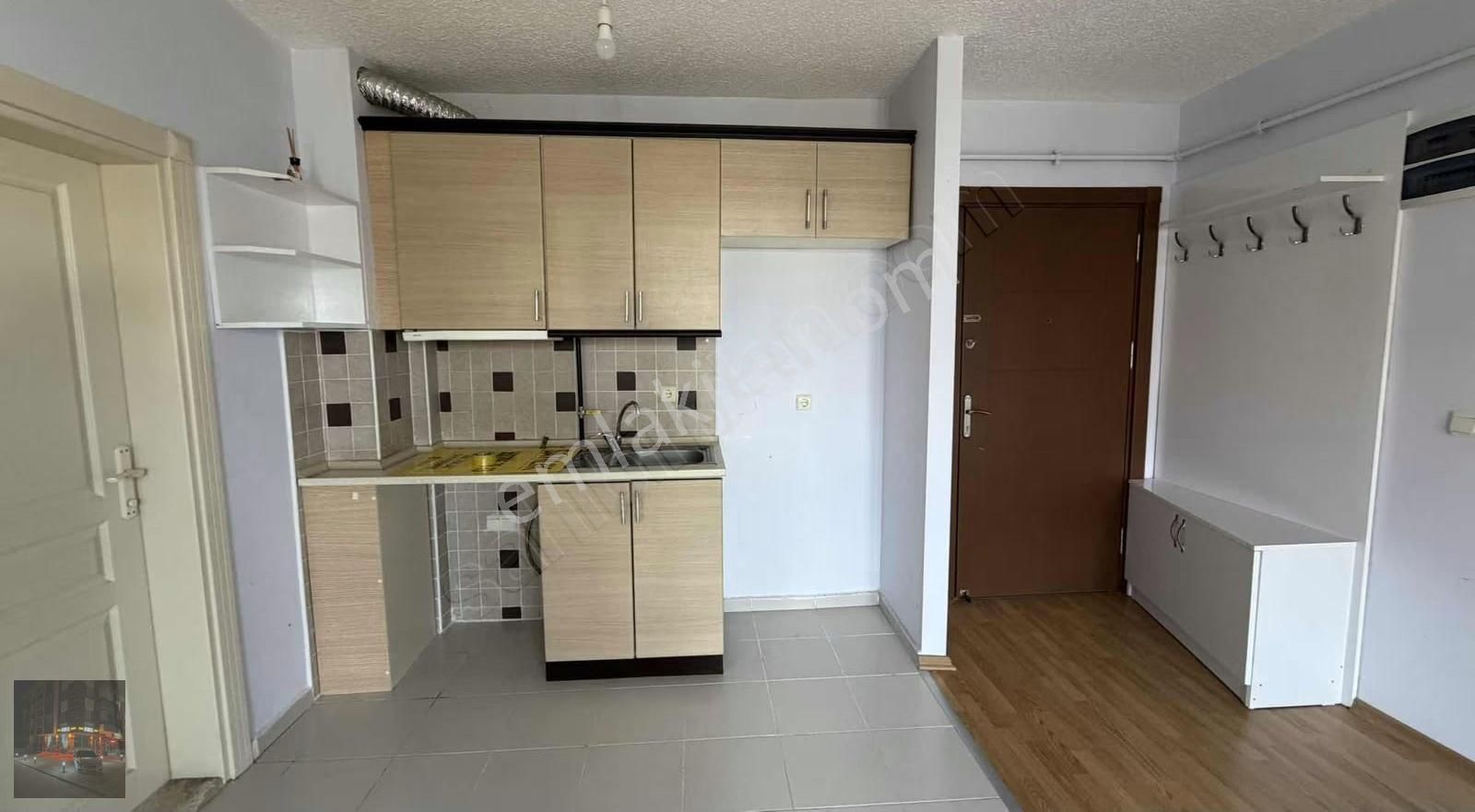 Gödene Mah Hanedan Cd Üzeri Kiralık 1+1 Daire - Görsel 11